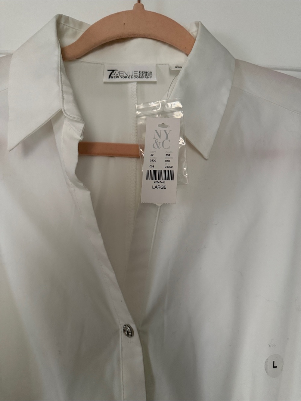 New York & Company White Button-Front Collared Blouse